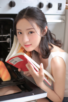情趣店娇妻被调教嗯啊视频